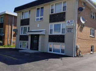 7623 S Roberts Rd #S2, Bridgeview, IL 60455