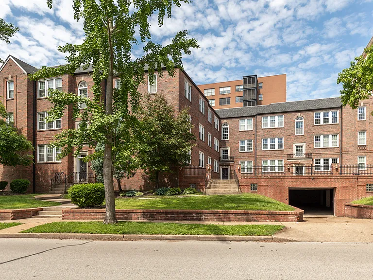 745 Westwood Dr #3 — Photo 10