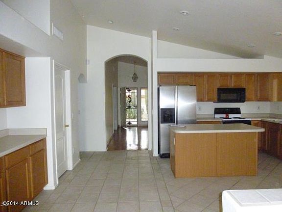 3rd image of 2335 N 112th Ave