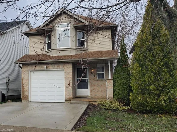 725 Paris Blvd, Waterloo, ON N2T 2X9