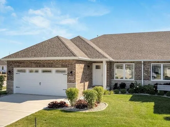 8317 W 107th Place St, John, IN 46373