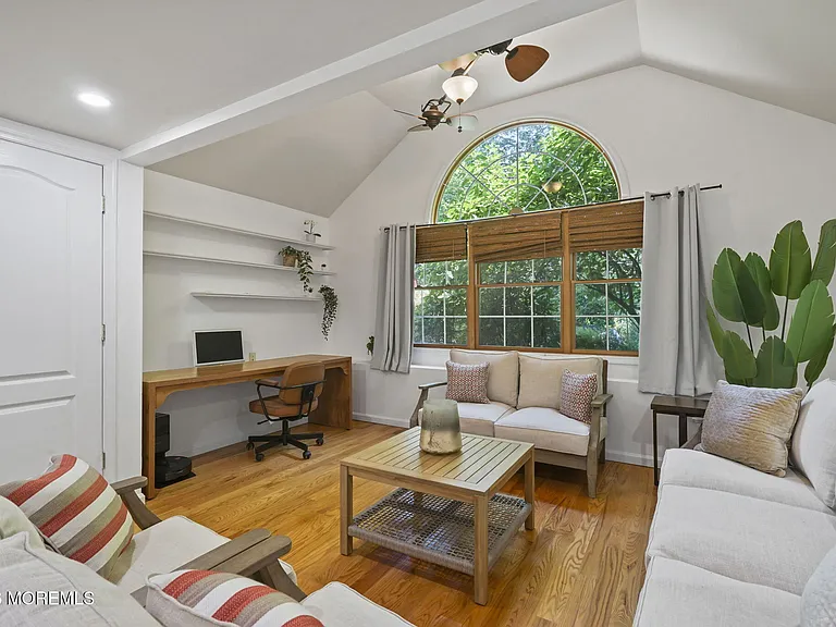 710 Hopping Rd — Photo 13