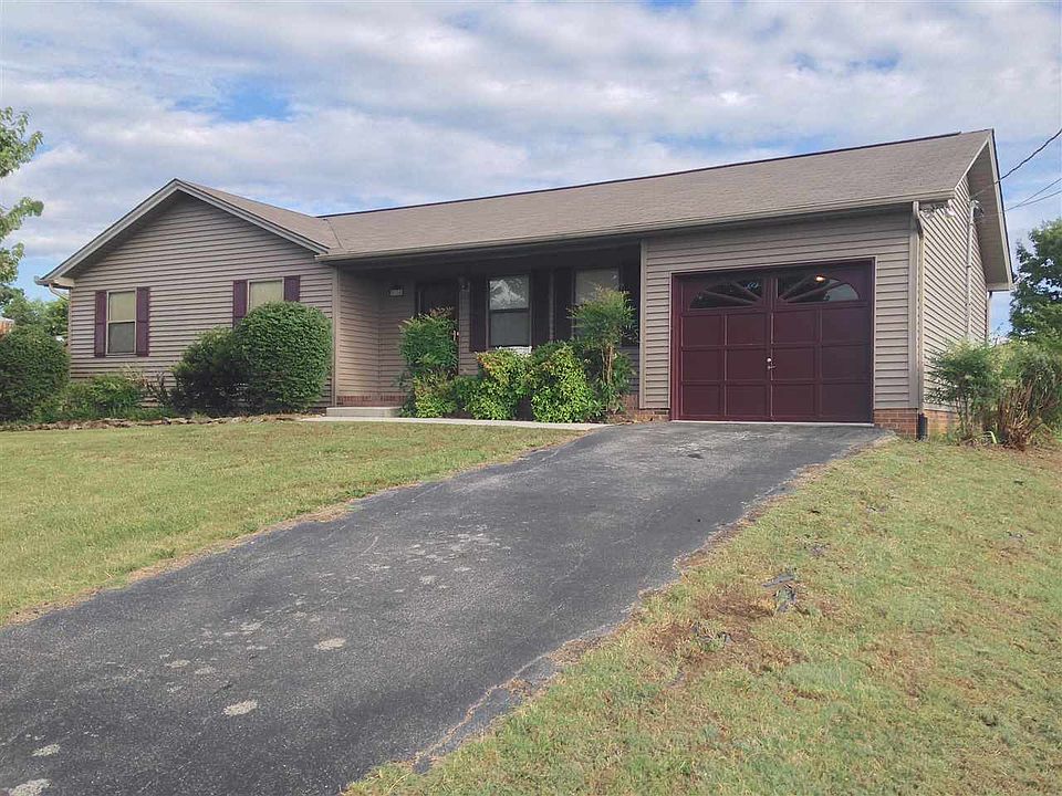 1st image of 5124 McAnally Cir