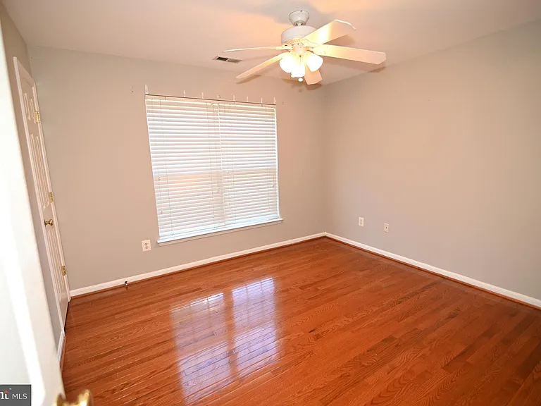 4502 Rockdale Ln — Photo 48