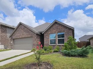 2348 Rocky Mountain Dr, Royse City, TX 75189