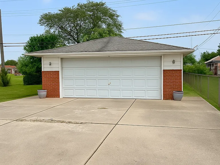 31536 Regal Dr — Photo 3