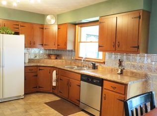 760 Leolia Dr, Arnold, MO 63010