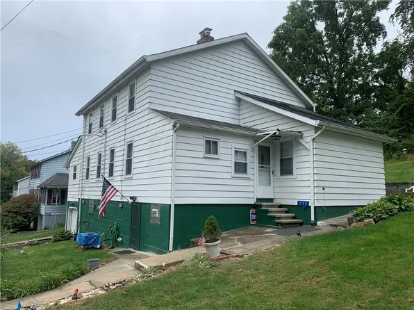 230-232 New Row St, Forbes Road, PA 15633