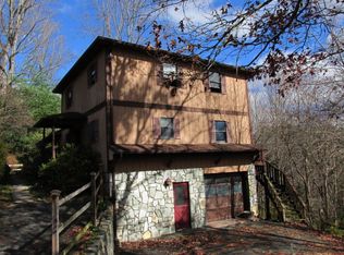 100 Rocky Springs Hts, Burnsville, NC 28714