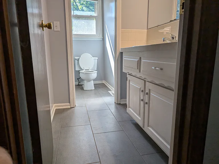 430 N Persimmon Dr — Photo 7