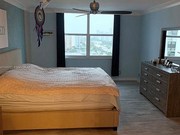 3rd image of 3015 N Ocean Blvd APT 17F
