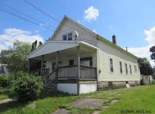 129 Henry St, Schenectady, NY 12304