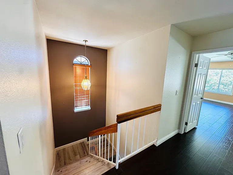 19645 Eagle Ridge Ln — Photo 3