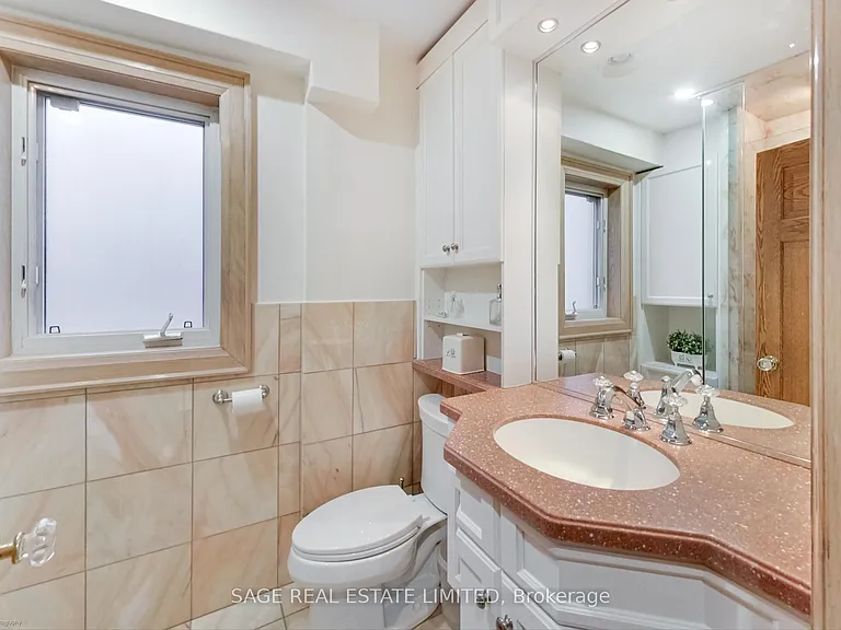 108 Beresford Ave — Photo 21