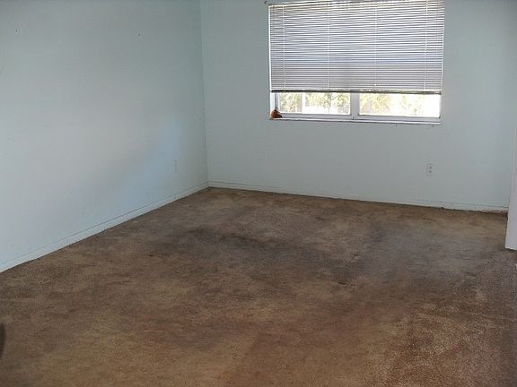 4th image of 2651 SE 21st Ct #106-D
