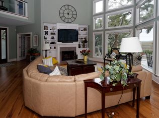8 Long Marsh Ln, Hilton Head Island, SC 29928
