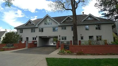 620 Pearl St Photo 1