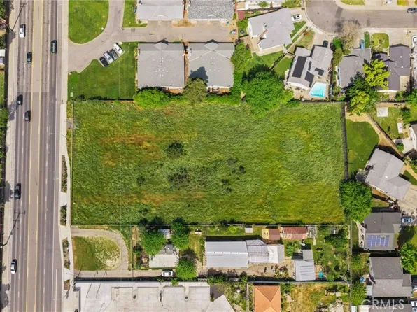 7525 Power Inn Rd, Sacramento, CA 95828