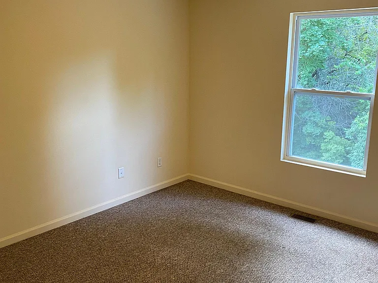 1329 Fraternity Village Dr #1 — Photo 12
