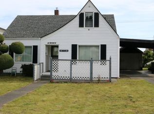 1227 E 4th St, Port Angeles, WA