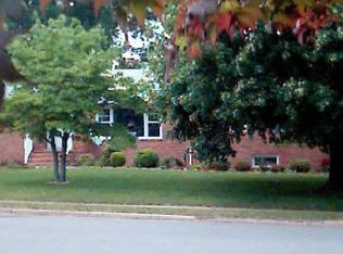 2 Cranbrook Rd, Hamilton, NJ 08690