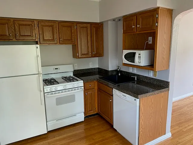 1 bed, 600 sqft, $1,350 — Photo 4