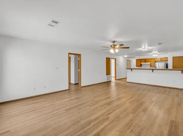 2801 Trailwood Dr #B, Claremore, OK 74017