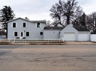 200 11th St SW, Minot, ND 58701