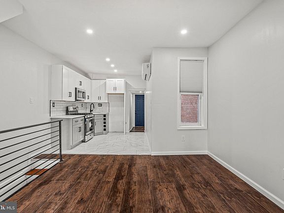 4th image of 245 E Phil Ellena St