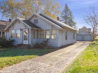 1335 Hull Ave, Des Moines, IA 50316