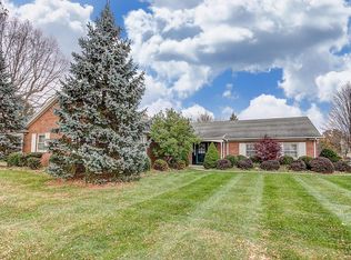 1691 Sunrise Dr, Lima, OH 45805