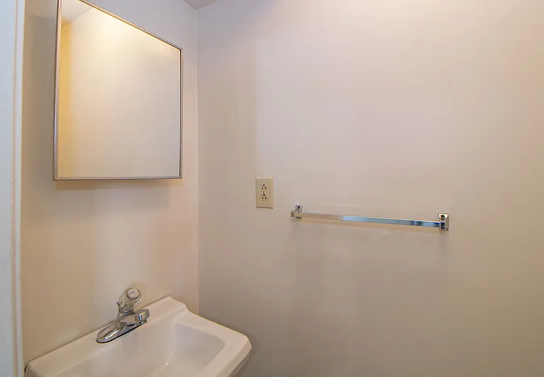 1603-10 Minglewood Dr — Photo 7