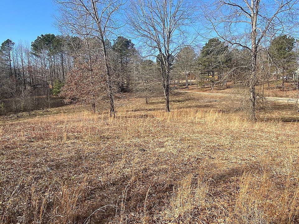1st image of 535 Moccasin Ln