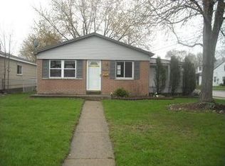 19010 Colorado St, Roseville, MI 48066