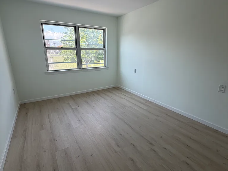 4836 Spruce St #2 — Photo 4