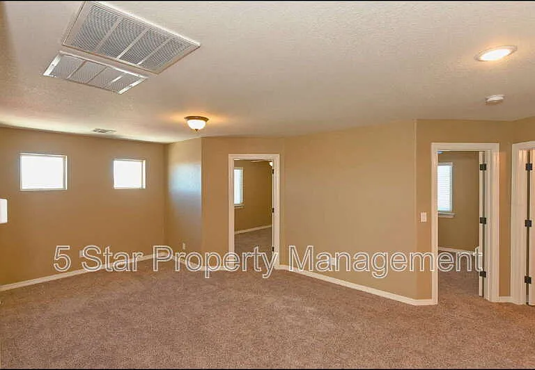 4628 Marisabel Azcarate St — Photo 31