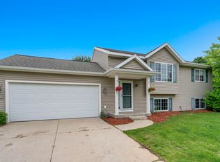 4769 Sandtrap Dr, Traverse City, MI 49685