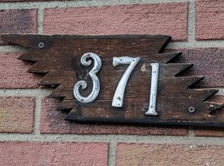 371 Seminary Ave #1, Rahway, NJ 07065