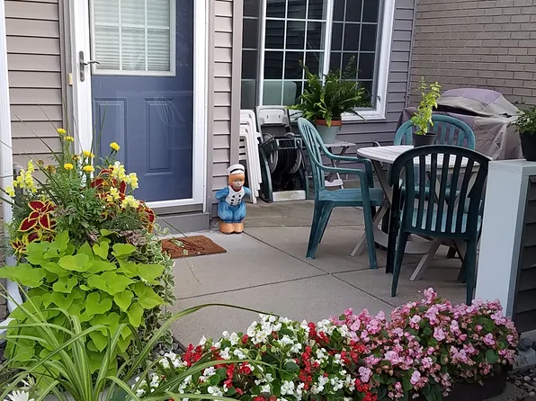 18083 Settlers Way, Eden Prairie, MN 55347