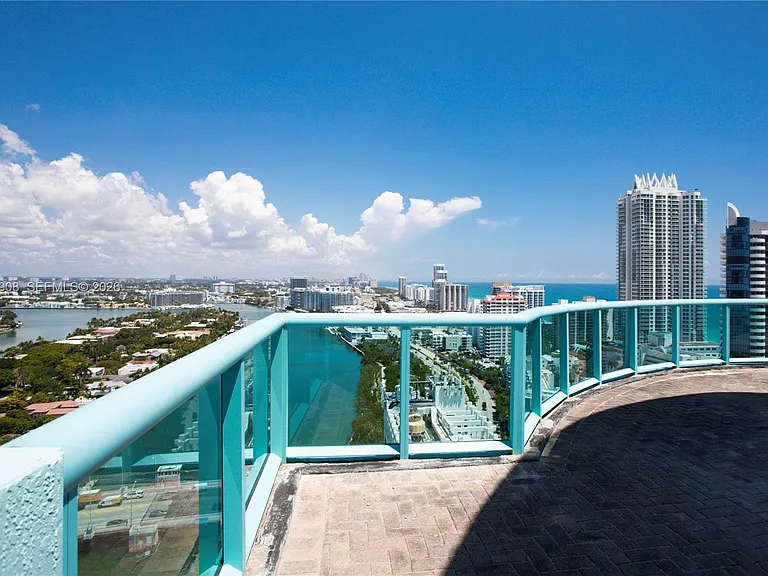 6000 Indian Creek Dr #Penthouse 25C-3 — Photo 24