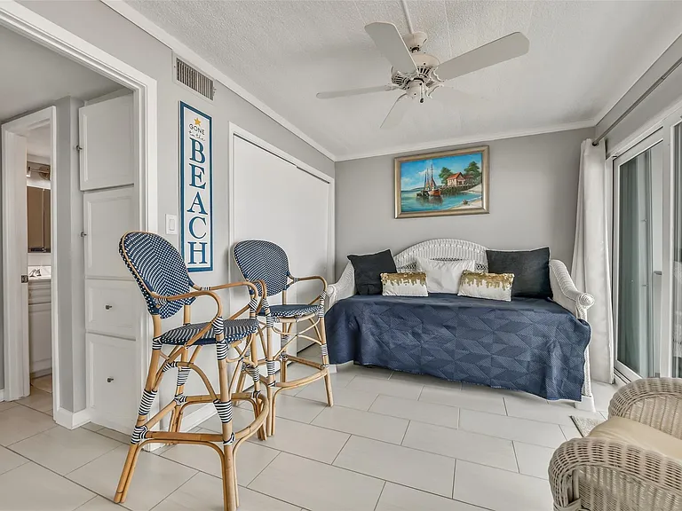 7310 Seawall Blvd #605 — Photo 15