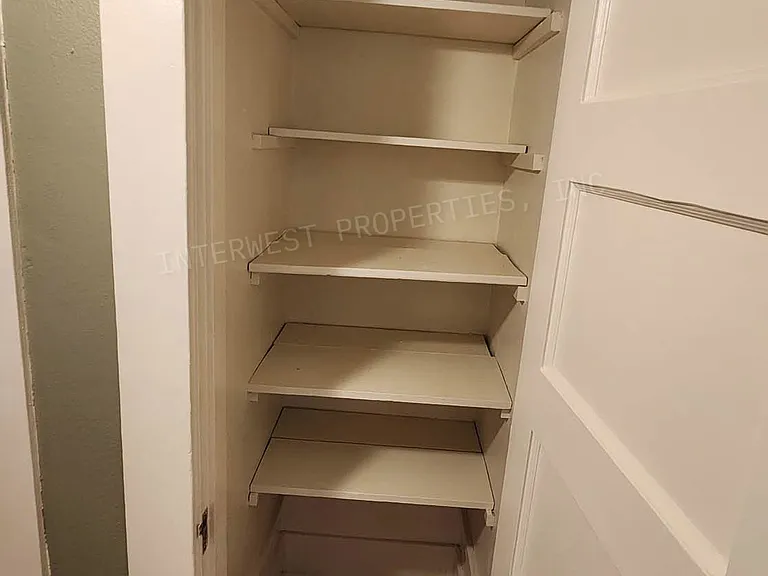 2156 NW Davis St #1 — Photo 9