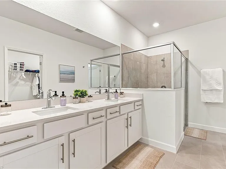 14711 Bluewater Rd — Photo 15