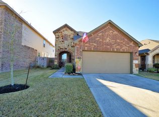 3075 Hawthorne Glen Ln, Dickinson, TX 77539