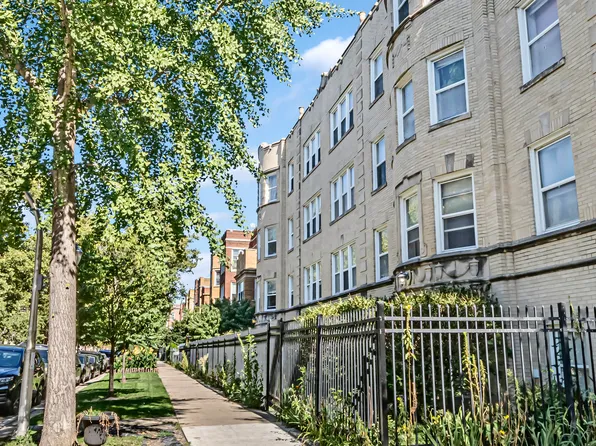 6307 N Claremont Ave APT 3, Chicago, IL 60659