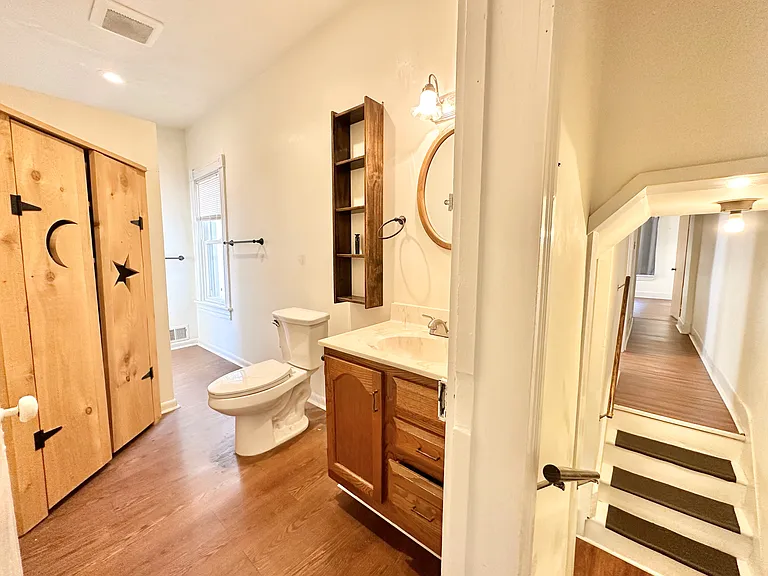 969 Cherry St — Photo 17