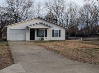 1108 Johnson St, Metropolis, IL 62960