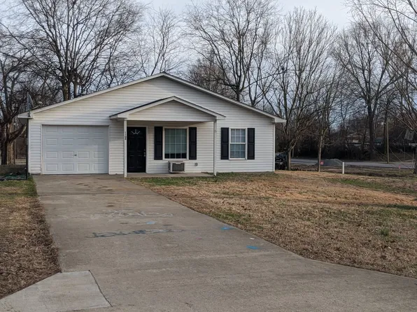1108 Johnson St, Metropolis, IL 62960