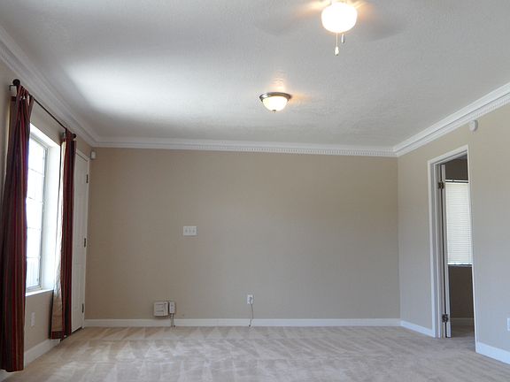 Huge Bright, Airy Living Rm.