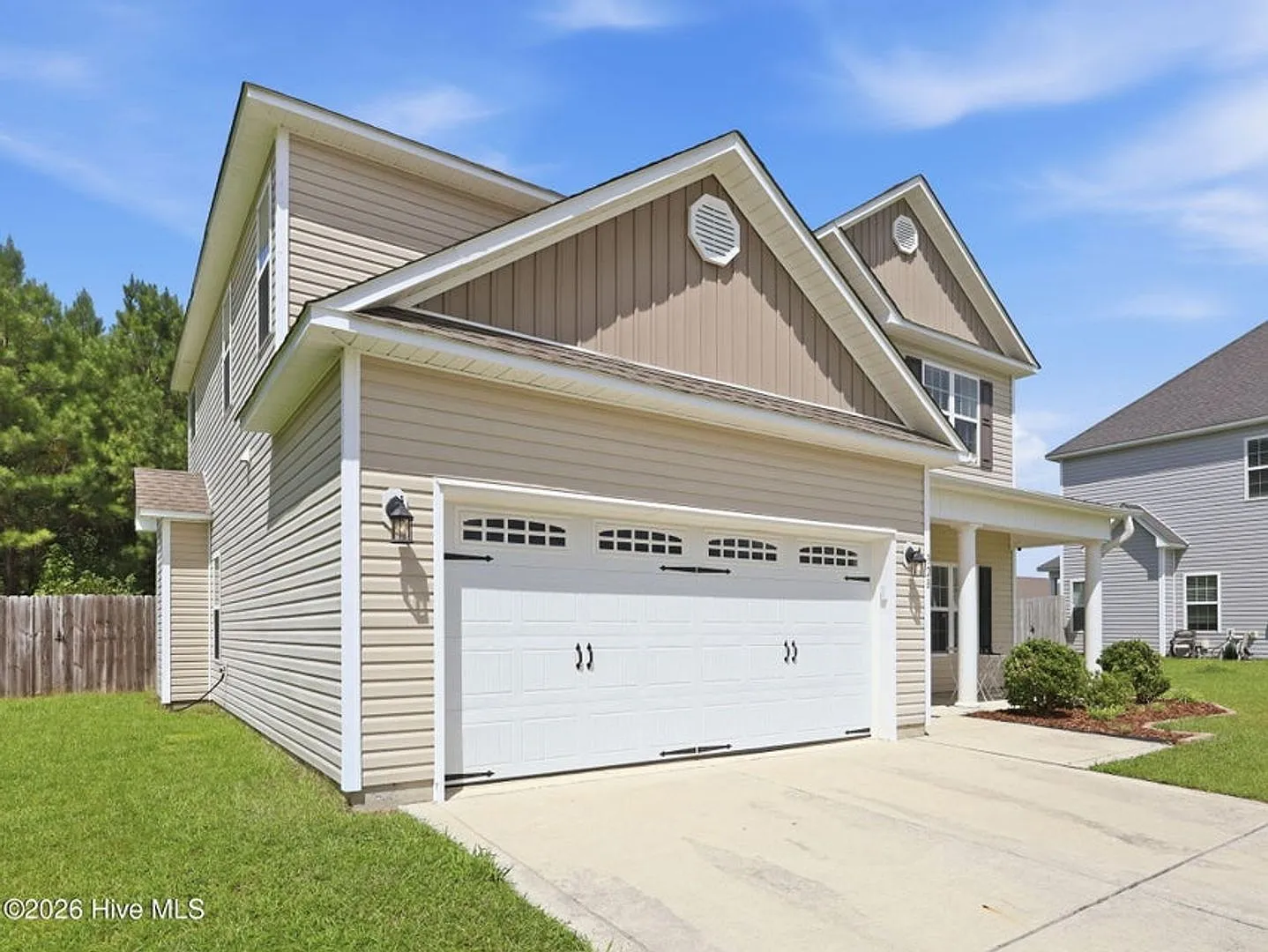 328 Aquamarine Circle — Photo 2